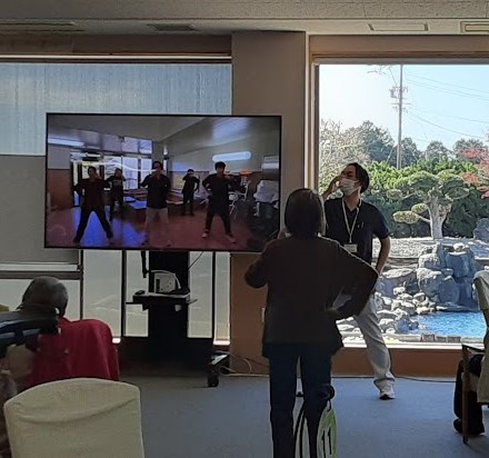 朝のやわらぎ体操イメージ